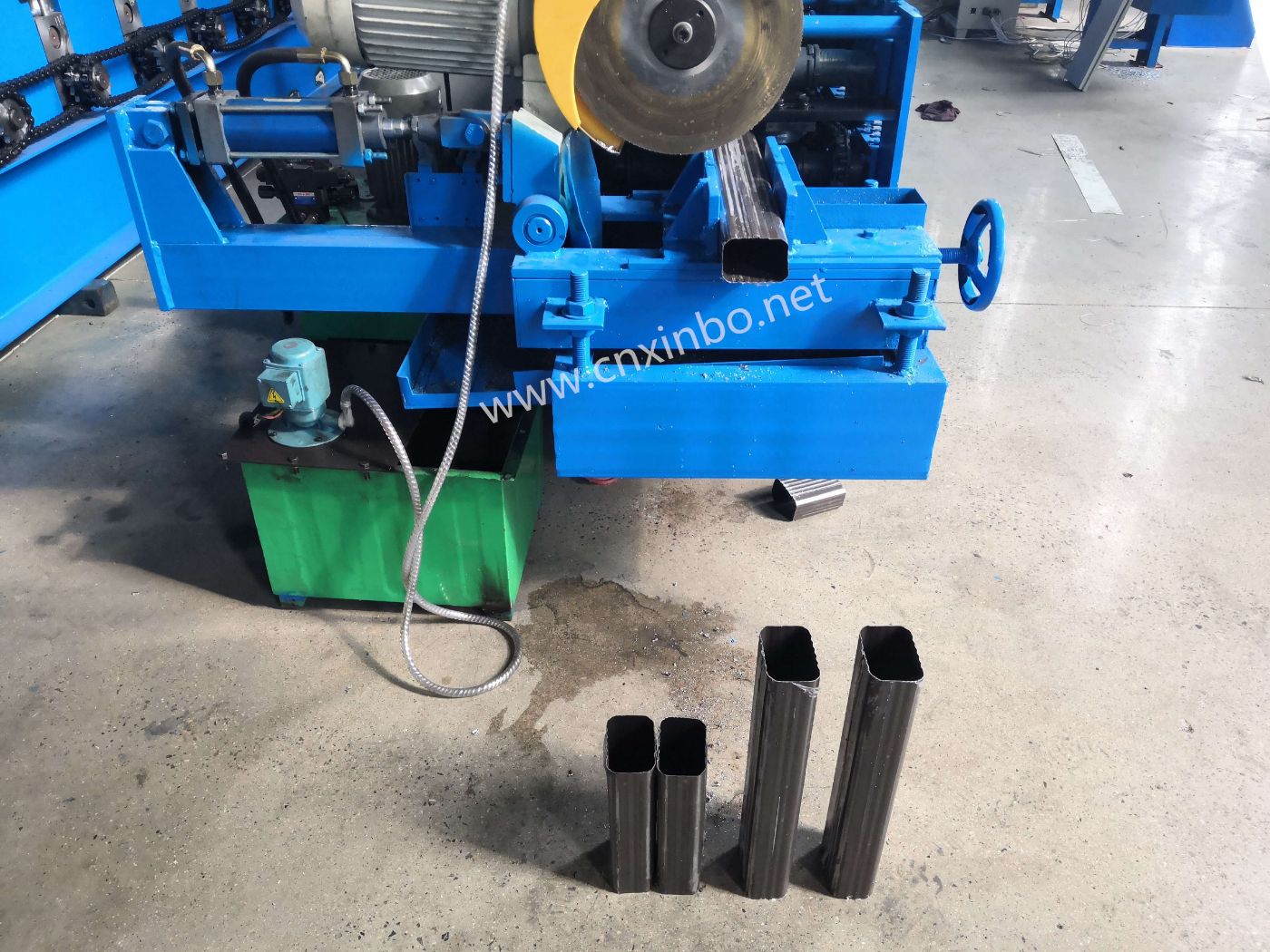 Downpipe and Gutter rolling forming machine