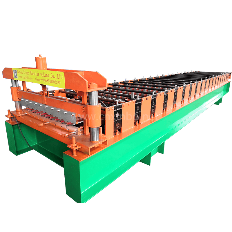 Rolling shutter door panel roll forming machine