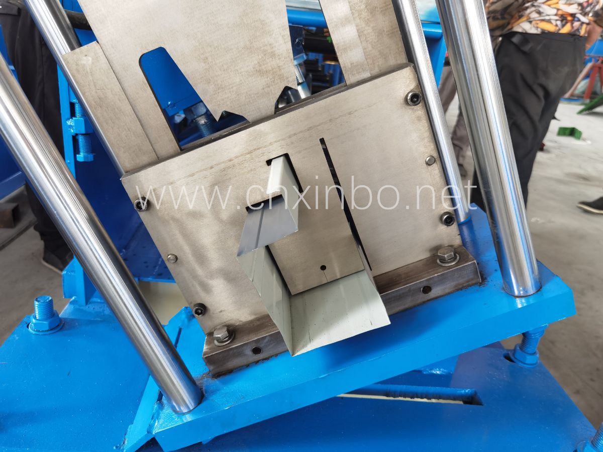 Downpipe Roll Forming Machine