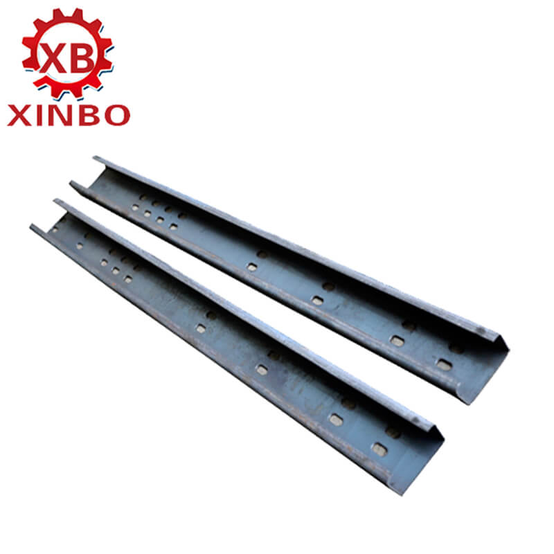 C-beam rolling forming machine