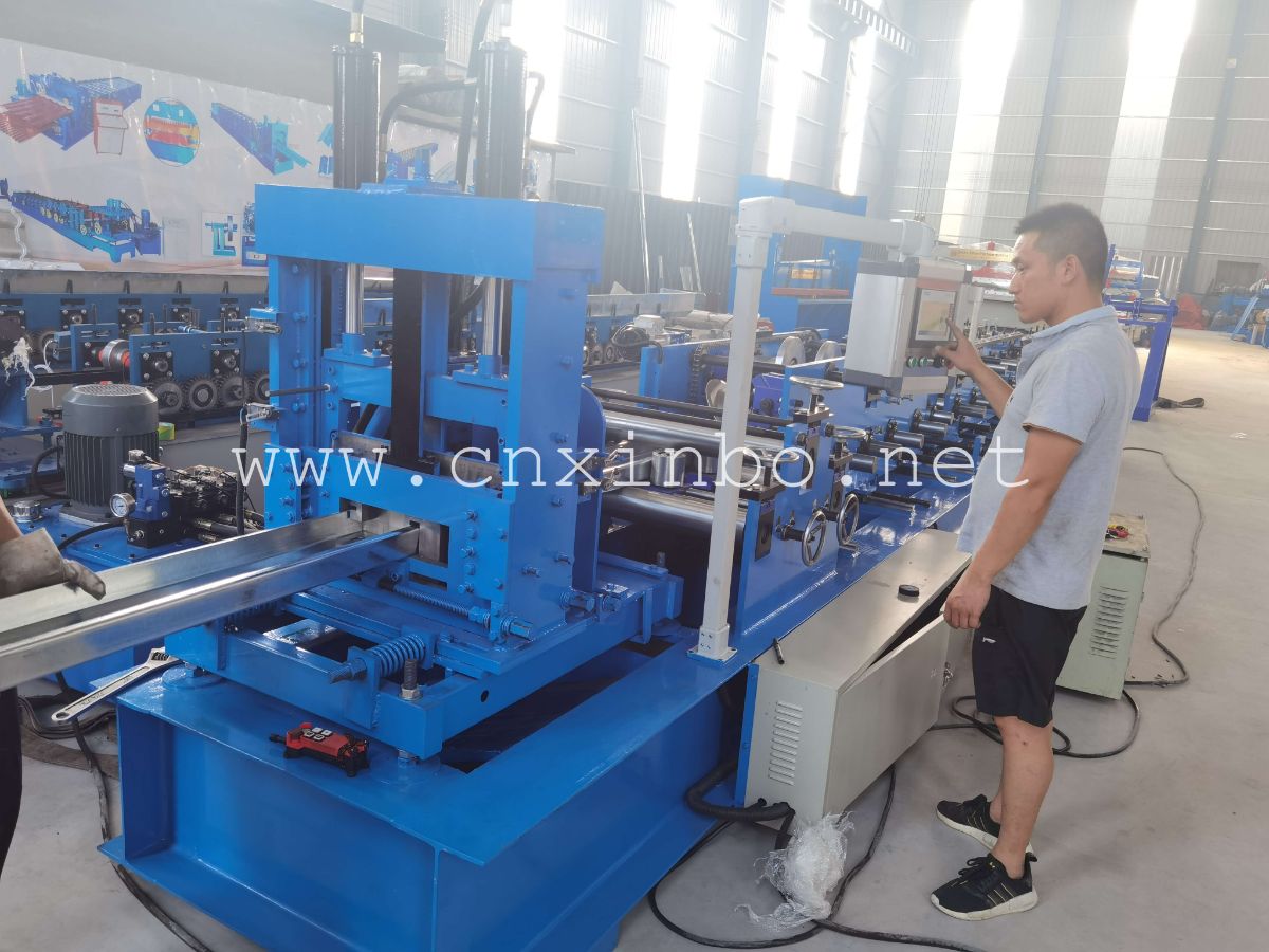 C  purlin roll Forming Machine
