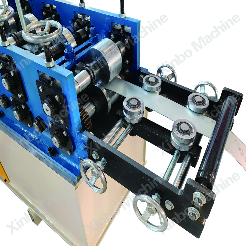 Light rail keel stud track C-U-shaped galvanized steel rolling forming machine