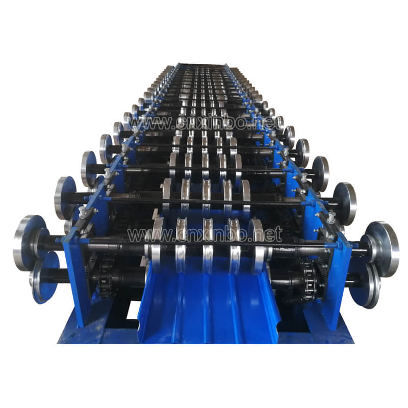 Portable snap type vertical seam metal roof machine roll forming machine