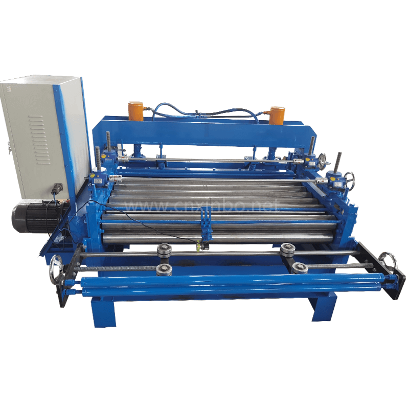 Metal sheet cutting machine