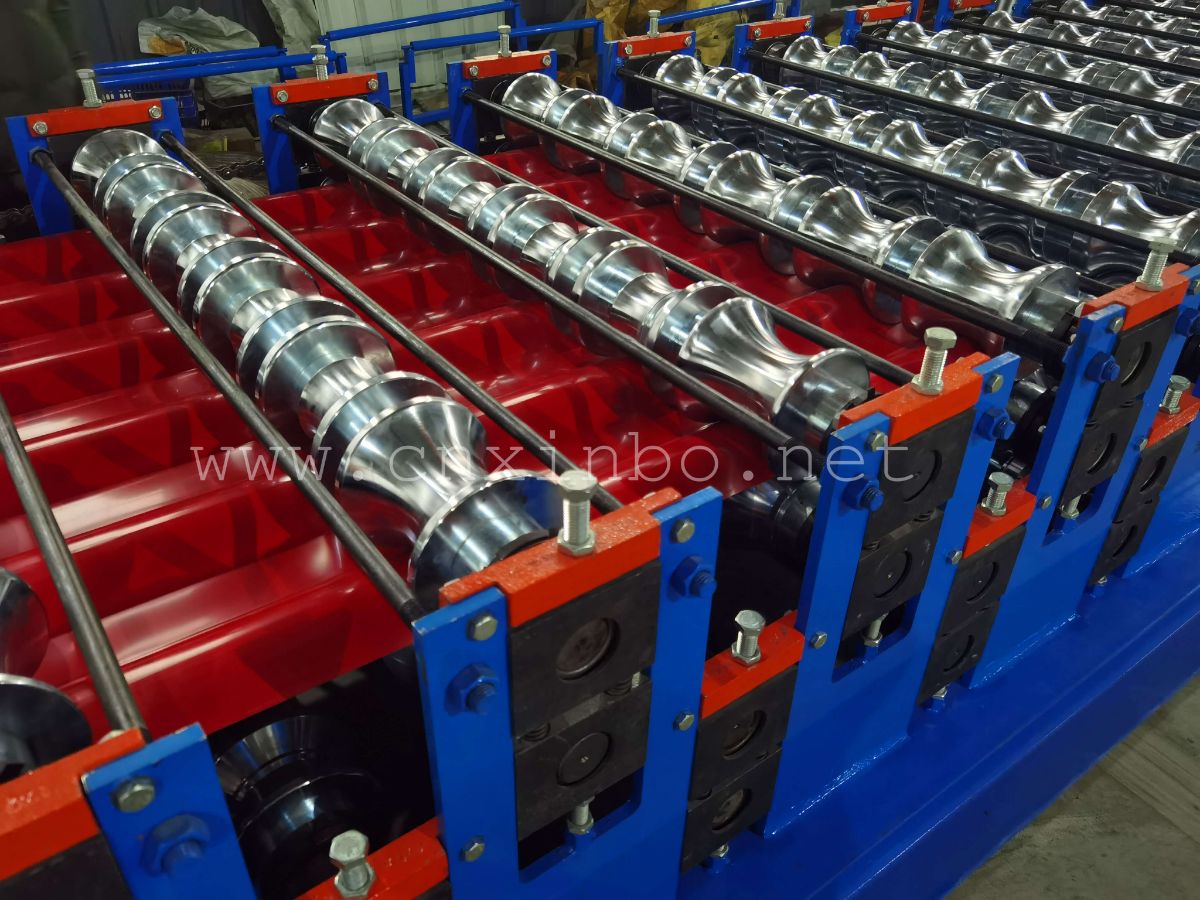 glazed tile roll forming machine