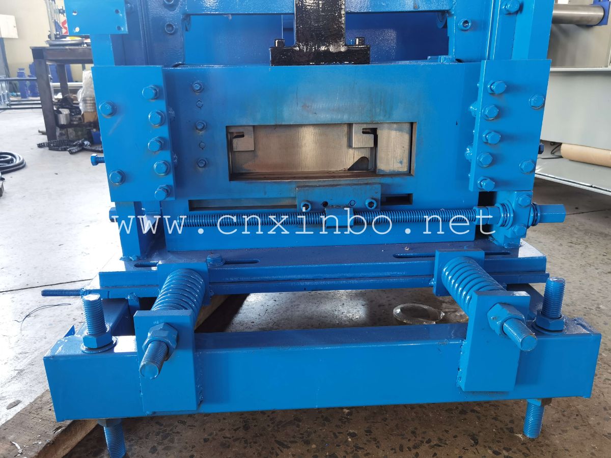 c purlin roll forming machine