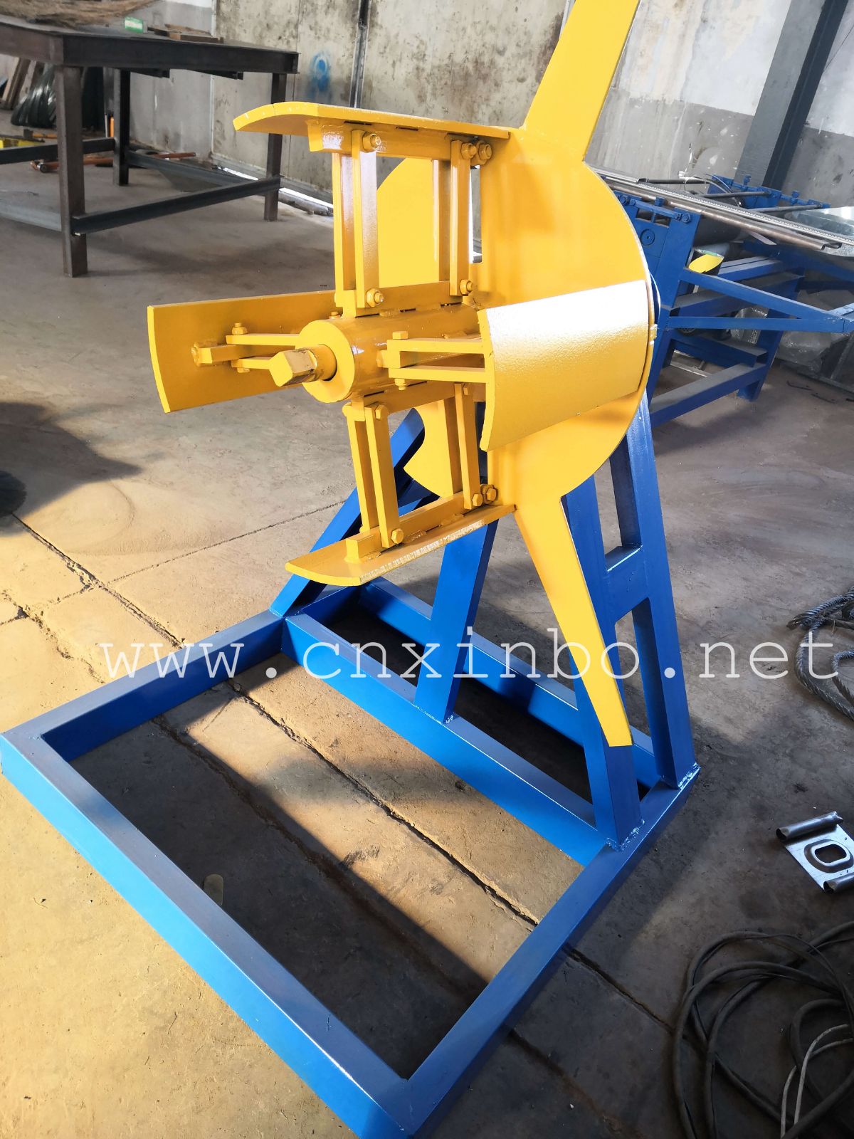 Decoiler Roll Forming Machine