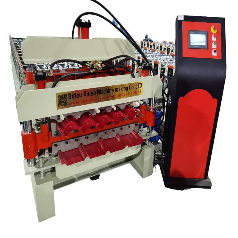 Double layer roof panel machine