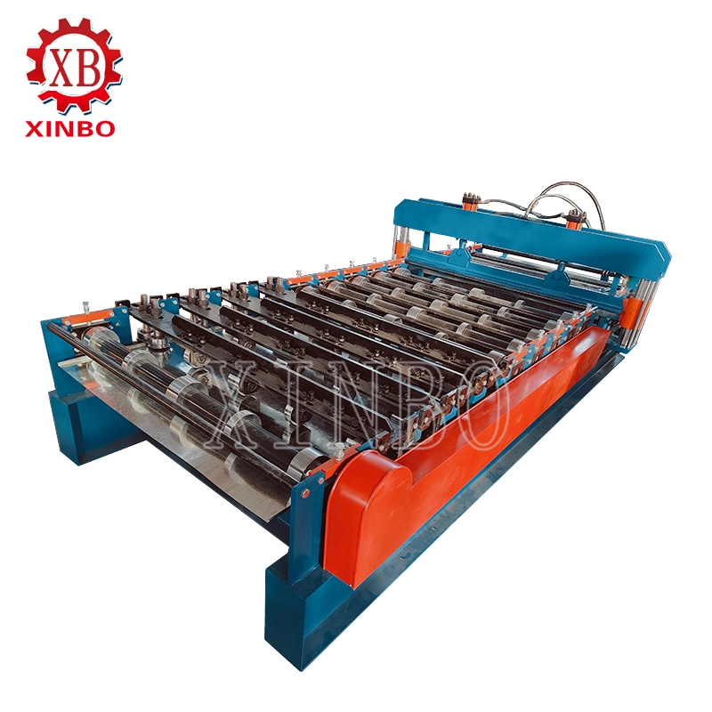 best China EPS Sandwich Roof Panel Roll Forming Machine